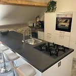 Le Rossignol Met Airco & Prive Terras Διαμέρισμα *